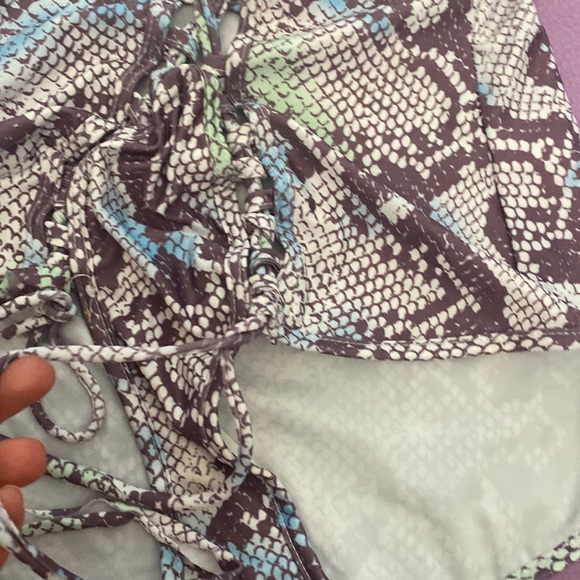 One Piece Swimsuits for Women Cutout adjustable - Picture 4 of 6